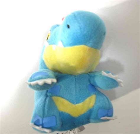 Pokemon 2010 Banpresto UFO Game Catcher Prize Feraligatr Plush Toy