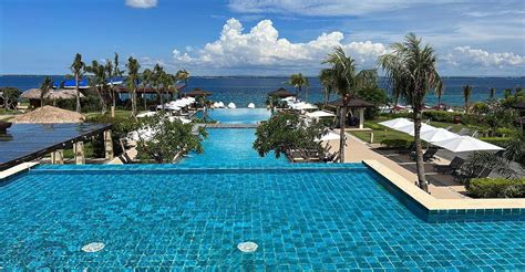 Crimson Resort and Spa Mactan – Beach Resort in Cebu – Yoorekka