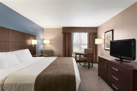 Hotels In Stephenville NL Gallery | Days Inn Stephenville NL