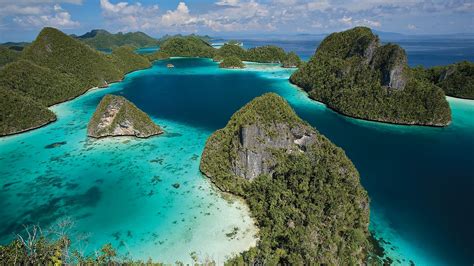 Indonesia’s Raja Ampat: ‘The last paradise on Earth’ | CNN