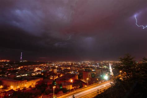 Armenia Yerevan Weather Stock Photos, Pictures & Royalty-Free Images - iStock