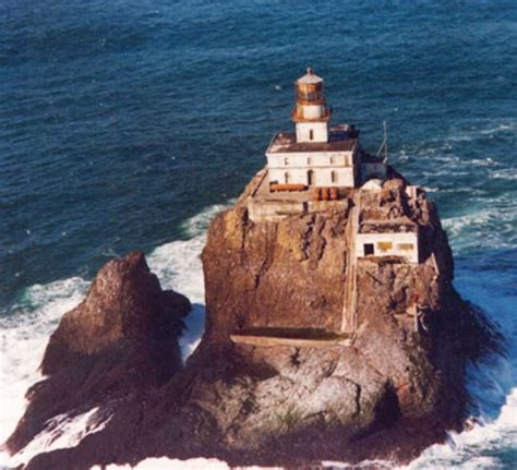 Tillamook Rock Lighthouse - ClatsopNews