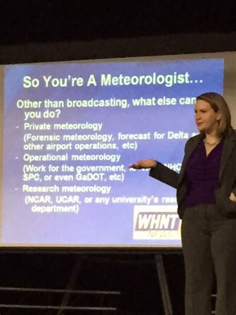 Students ask: How do you become a meteorologist?