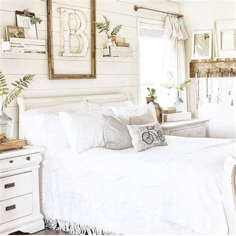 Modern Farmhouse White Bedroom Set