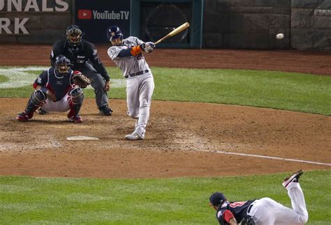 World Series, Game 4: Astros 8, Nationals 1