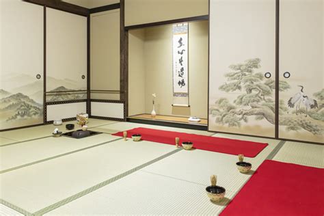 Famous teahouses in Osaka - Tea Ceremony Japan Experiences MAIKOYA