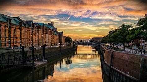 Hamburg Speicherstadt Channel - Free photo on Pixabay