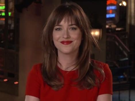 Dakota Johnson Mocks "Fifty Shades of Grey" During "SNL" | toofab.com