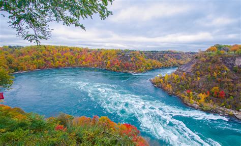 Fall Colors in Niagara Falls 2025 - Rove.me