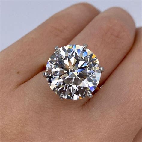 GIA Certified 10 Carat Round Cut Diamond Platinum Engagement Solitaire ...