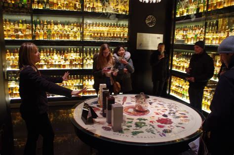 The Ultimate Scotch Whisky Experience in Edinburgh - The Aussie Flashpacker