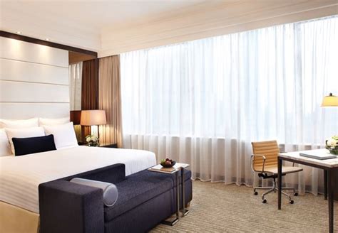 Singapore Family-Friendly Hotel Rooms | Singapore Marriott Tang Plaza Hotel