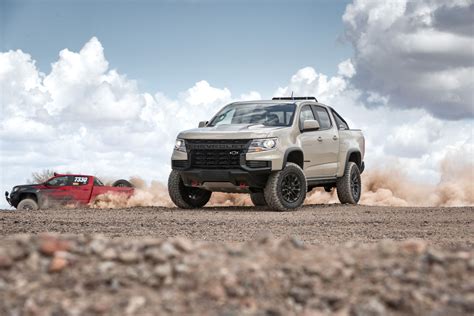 Reworked 2021 Chevrolet Colorado Ready To Kick Some Dirt! | MotorWeek