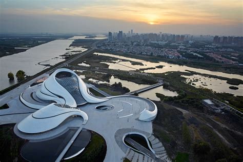 The Harbin Opera House is inspired by the city’s untamed wilderness - Åvontuura