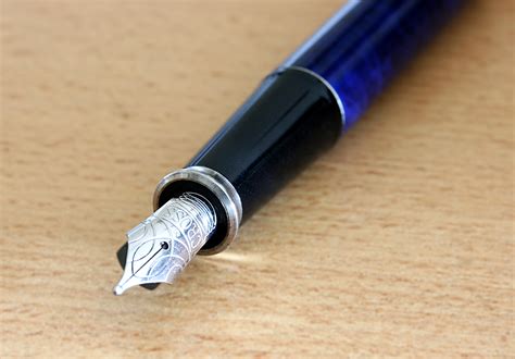 File:Cross Pen.jpg - Wikimedia Commons