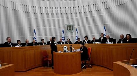 Israel's Supreme Court strikes down disputed law that limited court oversight - Solid News