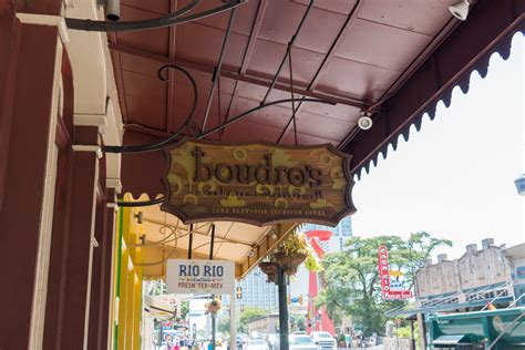 Where to Eat on the San Antonio Riverwalk: Boudro's Texas Bistro — BusybeingShasha