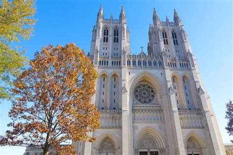 Washington National Cathedral lights up for the Washington Nationals - Curbed DC