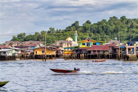 Kampong Ayer | Visit Water Village, Brunei | Southeast Asia Travel