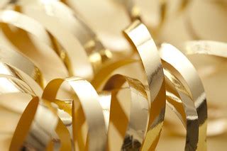 gold background | image from creativity103.com gold standard… | Flickr