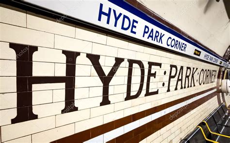 Hyde Park Corner underground station, London – Stock Editorial Photo ...