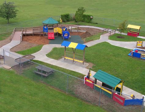 Restaurant Equipment Commercial: Natural Preschool Playground Equipment