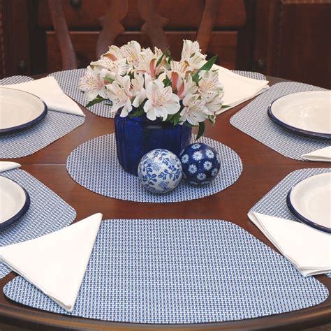 Best Placemats for Round Table | Placemats for round table, Quilted table runners patterns ...