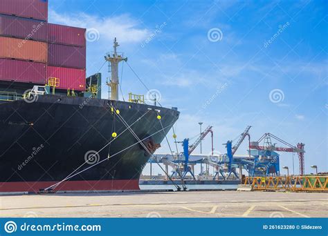 Shipping Containers Being Unloaded at Port Facilities in Ashdod, Israel ...