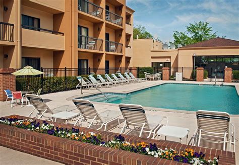 Discount Coupon for Courtyard by Marriott Greensboro in Greensboro ...