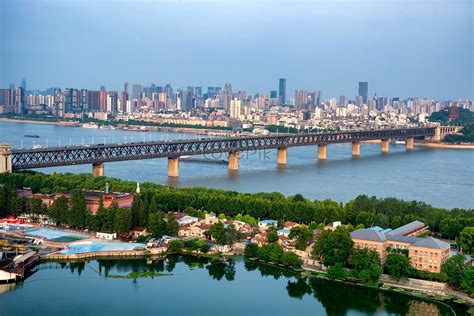 Scenery Of Wuhan Yangtze River Bridge Picture And HD Photos | Free Download On Lovepik
