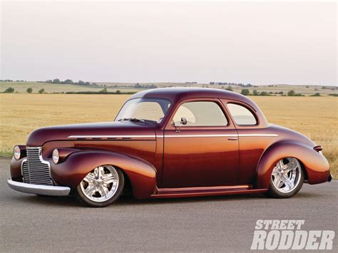 Garry Crawford's 1940 Chevrolet Sedan - Street Rodder Magazine