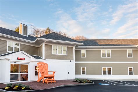 Howard Johnson by Wyndham Quincy/Boston | Quincy, MA Hotels