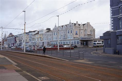 Best Western Hotel, Blackpool © Ian S cc-by-sa/2.0 :: Geograph Britain and Ireland