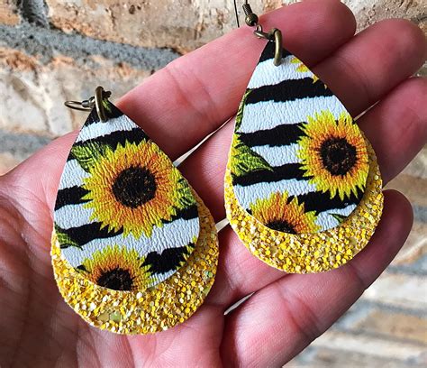Sunflowers & Stripes Glitter Faux Leather Teardrop Earrings | Handmade leather jewelry, Diy ...