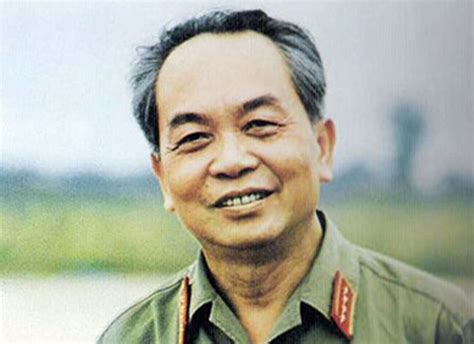 Biography of Vo Nguyen Giap, Vietnamese General