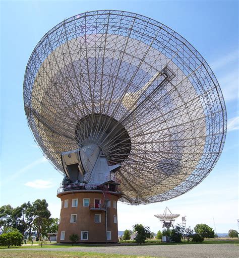 Scientia potentia est: Australian Radio Telescope Parkes Joins $100 Million Search for Alien Life