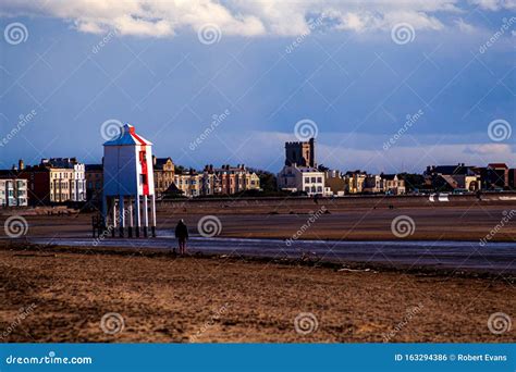 Burnham-on-sea Lighthouse, Somerset, U.K. Stock Photo - Image of beach, clouds: 163294386