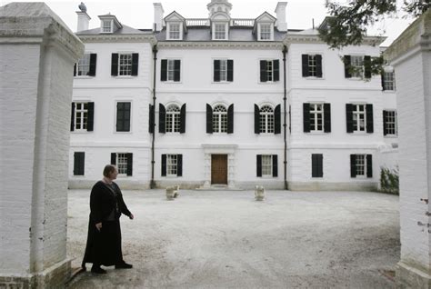 The great historic house museum debate - The Boston Globe