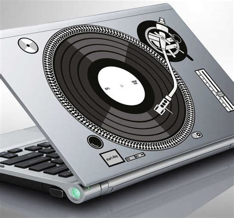 Dj turntable laptop sticker - TenStickers