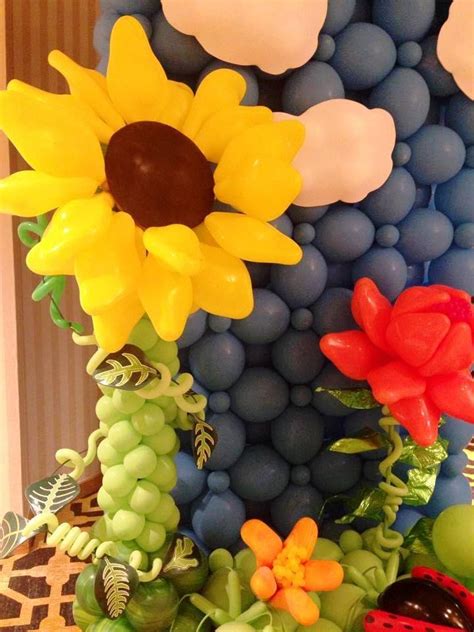 121 best images about Balloon Twisting: Flowers on Pinterest | Daffodils, Vase and Balloon flowers