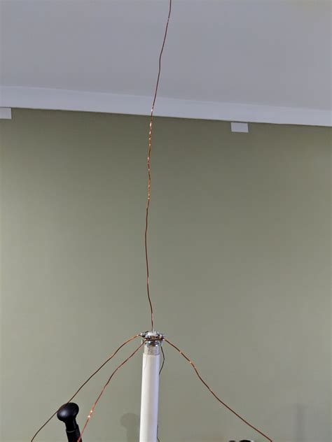 First home-made VHF antenna - I've remade it with 2mm wire and am busy ...