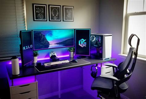 Setups Welcome Here? | Gaming Desk Setup, Video Game Rooms serapportantà Meuble Informatique ...