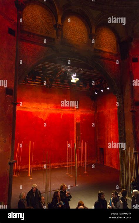 set for A Magic Flute by Peter Brook, Theatre des Bouffes du Nord Paris ...