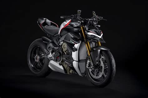 2022 Ducati Streetfighter V2 and V4 SP | First Look Review - myMOTORss