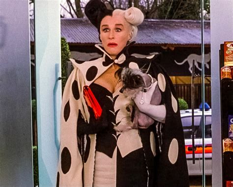 102 Dalmatians Cruella Deville