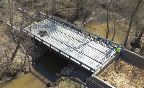 Prefabricated Modular & Steel Truss Vehicular Bridges | Roadrunner Bridge