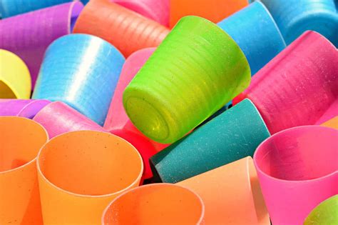 20 Plastic Cup Games for Kids of Any Age - Teaching Expertise