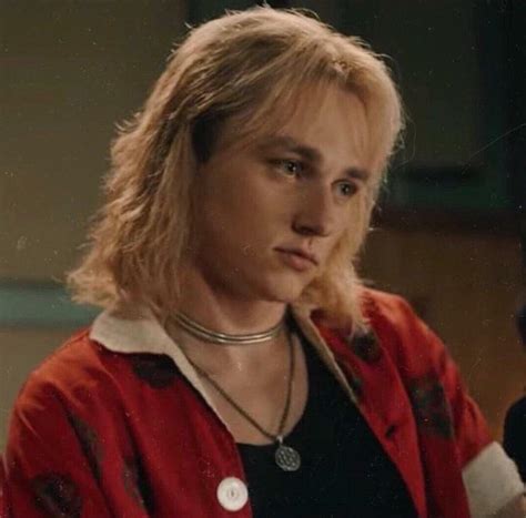 ben hardy as roger taylor in bohemian rhapsody. MAN HE'S SO GORGEOUS : r/LadyBoners