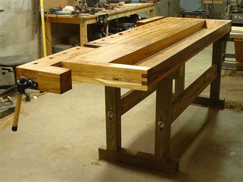 Free Workbench Plans Woodworking - Image to u