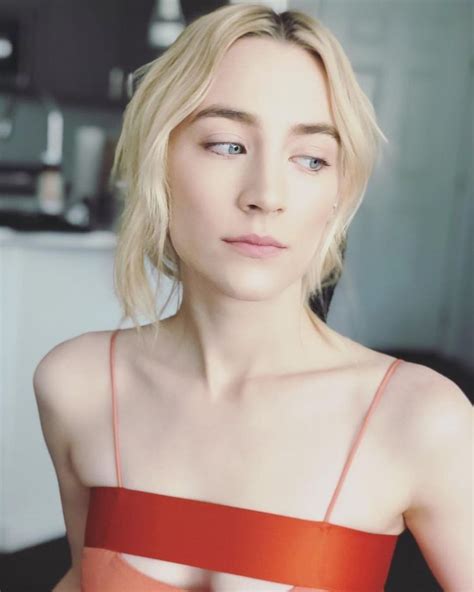 Saoirse Ronan | Model face, Hair cuts, Celebrities